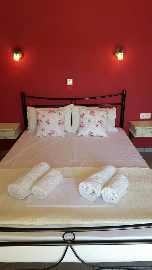 Maraki Hotel Thimonia Bagian luar foto